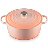 Le Creuset 7.25-qt. Round Oven Peach