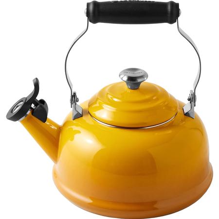 Le Creuset Classic Kettle Nectar