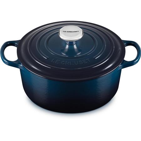 Le Creuset 5.5-qt. Round Oven Nuit